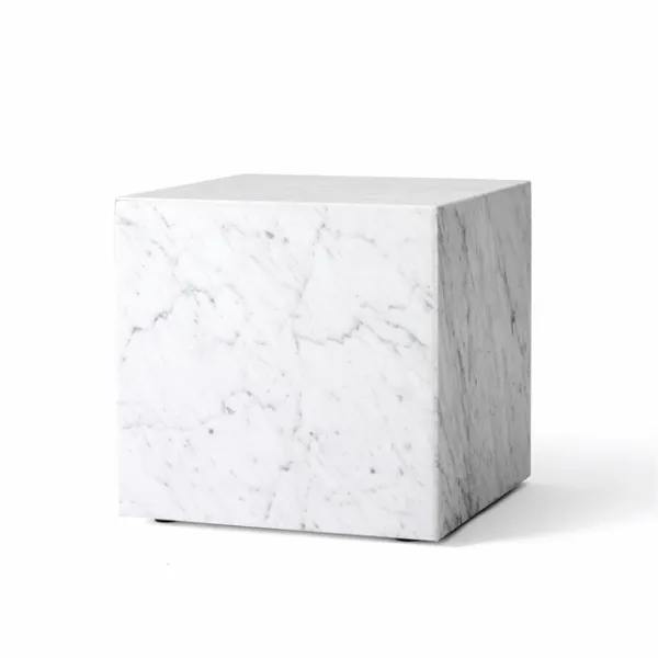 Konferenční stolek Audo Plinth Cubic Carrara mramor